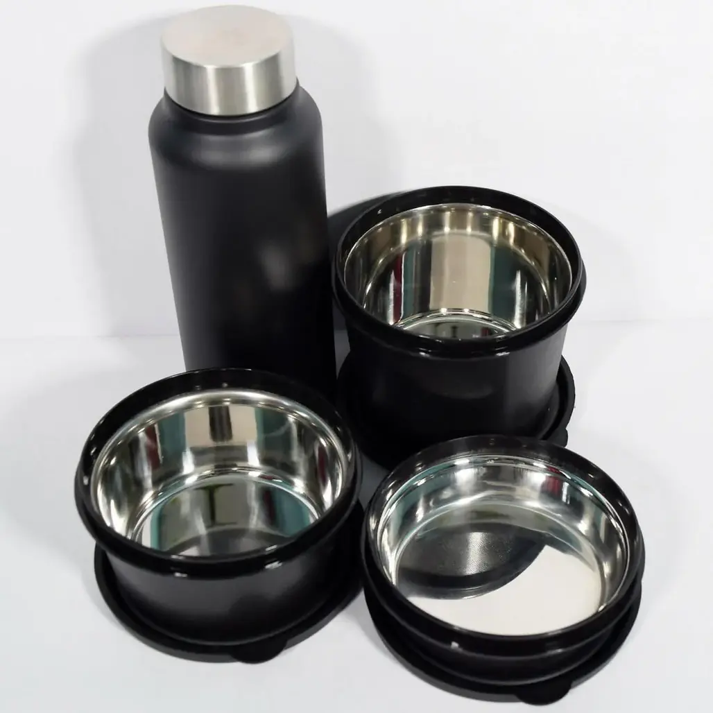 Lovelyware 4-piece Lunch Box Container Set With Bottle (750ml) And Bag